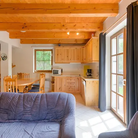 In Javornik Near Krkonose Park 펜션 *